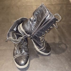Combat boots with side zipper. 7.5 women’s.